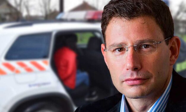 Segítség, beidéztek gyanúsítottként a rendőrségre, most mi lesz? Bátki Pál büntetőjogi ügyvéd elmondja mi vár rád, milyen jogaid vannak