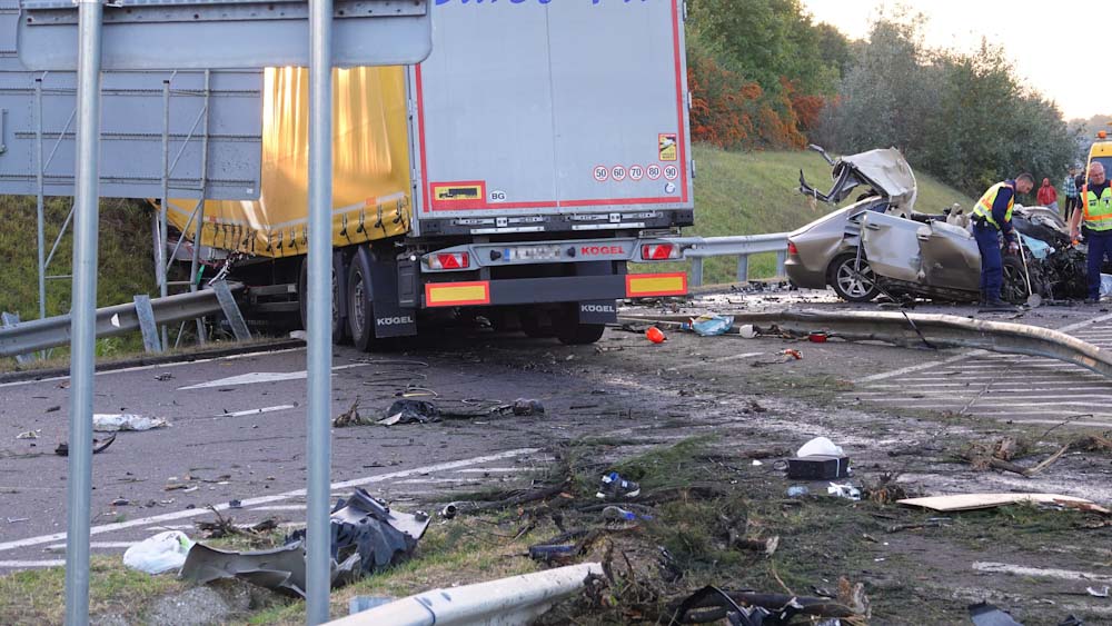 Egy helyszínről elmenekülő embercsempész okozta az M5-ösön történt tragédiát