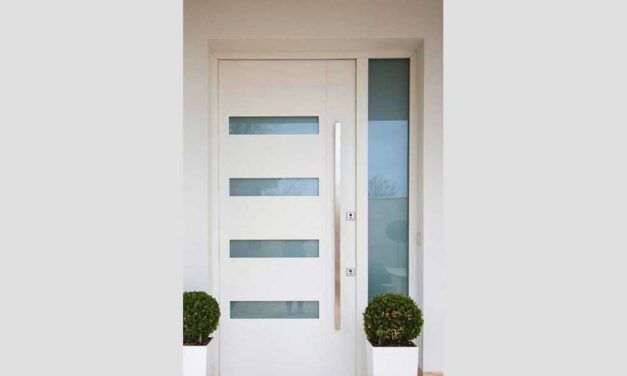 Érdemes-e saját kezűleg elvégezni a bejárati ajtó cseréjét?