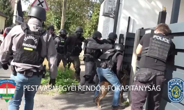 Kommandósok ütöttek rajta a drogbandán, 640 millió forintnyi aranyrudat és villákat foglaltak le tőlük