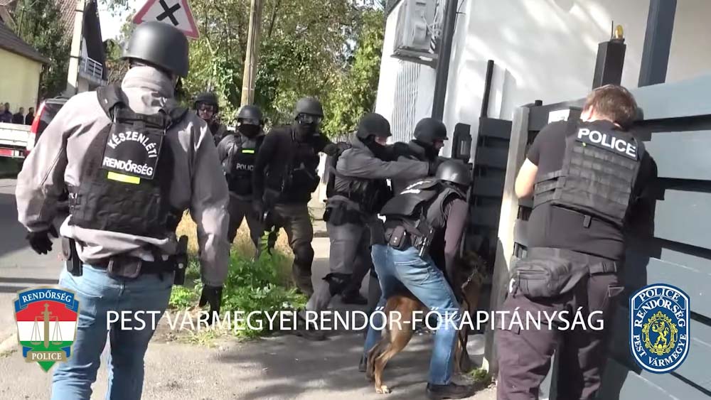 Kommandósok ütöttek rajta a drogbandán, 640 millió forintnyi aranyrudat és villákat foglaltak le tőlük