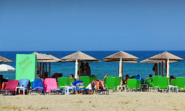 Tragédia Olaszországban: pár nap különbséggel temetik el a gyerekeiket mentő, magyar családapákat