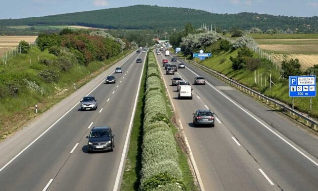 Jön az egynapos autópálya matrica: ennyit kell majd érte fizetni