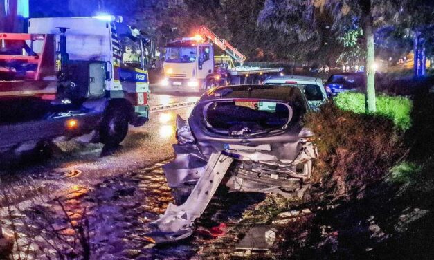 Rommá törte a parkoló autókat a száguldozó Audival egy gyáva sofőr