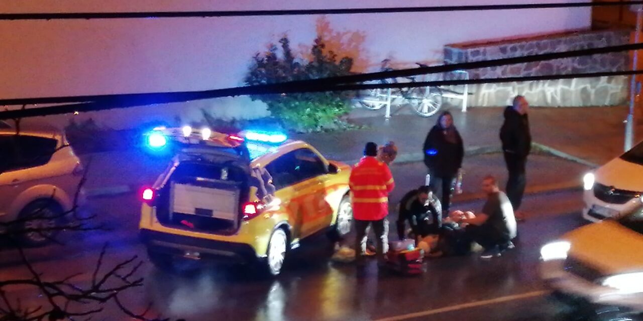 Gyalogost gázolt egy autós Budakeszin, a közelben működő orvosi ügyelet munkatársai rohantak a helyszínre