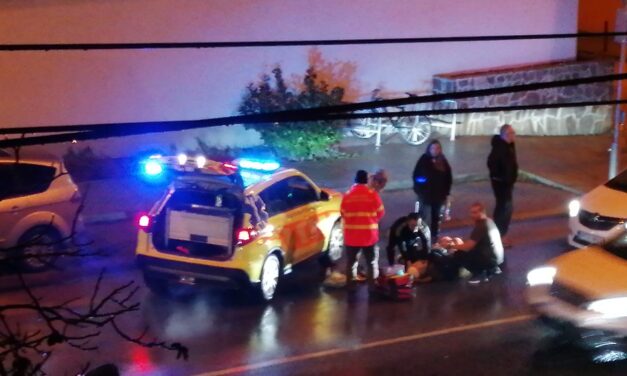 Gyalogost gázolt egy autós Budakeszin, a közelben működő orvosi ügyelet munkatársai rohantak a helyszínre