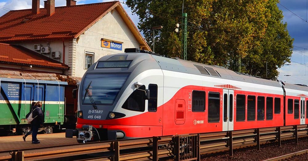 Rémálom a monori vasútállomáson: két férfi a WC-ben elégítette ki nemi vágyait egy öntudatlan állapotban lévő nőn