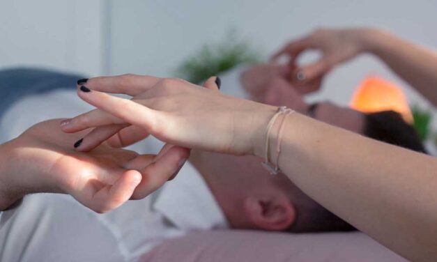 Teremtsd meg a saját és szeretteid boldogságát egy egyszerű energetikai kezeléssel!