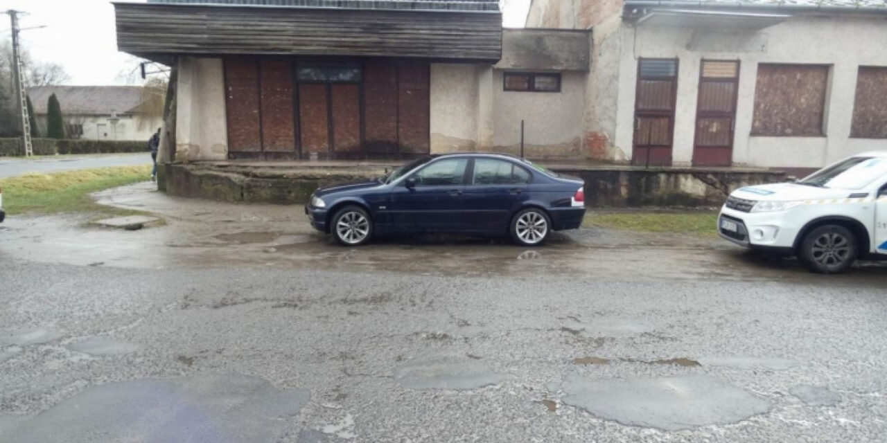 Lekéste az utolsó buszt, ezért lopott egy BMW-t, próbált hazaérni az éjféli pezsgőbontásra