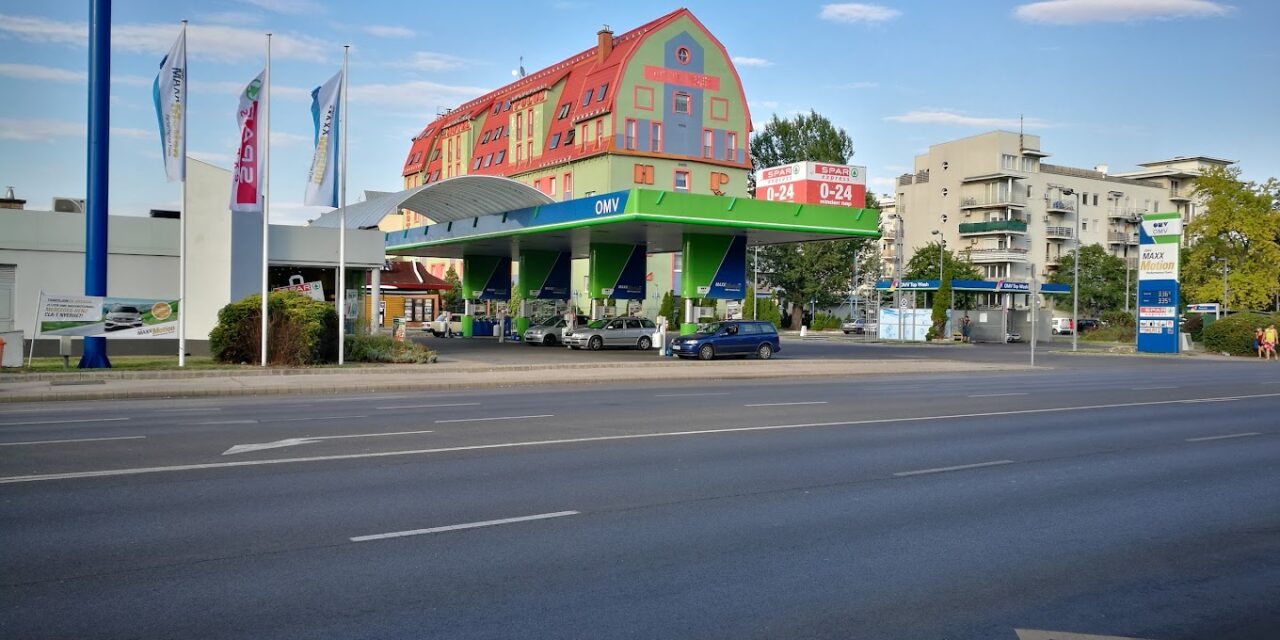 Tömegverekedés a budapesti benzinkúton: két társaság esett egymásnak, többen kórházba kerültek