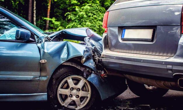 Karambolozott? Hívjon minket segítünk!