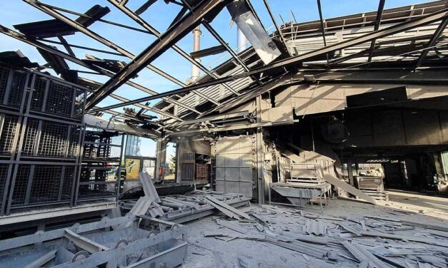 Óriási robbanás volt a zirci üzemben: két munkást életveszélyes állapotban vittek kórházba