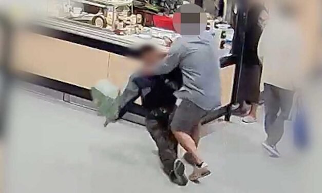 Pofátlan pék: Megverte a vásárlóját és leüvöltötte a bácsi fejét, nem hiszed el mi volt a vevő bűne – VIDEÓ
