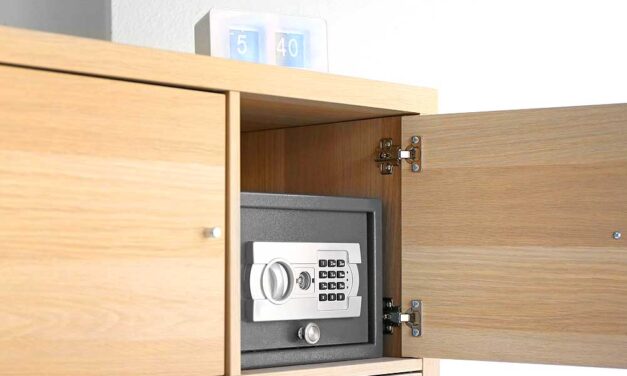 A kisvállalkozások és otthoni irodák modern, bűnözés ellen való védelmének fontossága