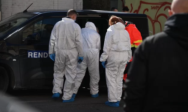 Gyilkosság Kecelen: italozás közben megölte főbérlőjét egy férfi