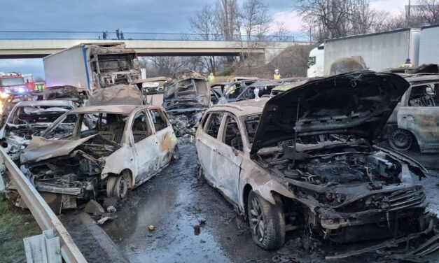 Százmilliókat fizettek már ki a a biztosítók az M7-esen történt tömegbaleset károsultjainak