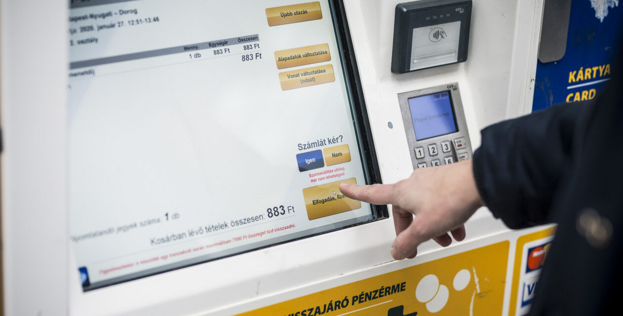 Jegykiadó automatákat fosztogatott egy férfi Budapest környékén, egy tanyán fogták el a rendőrök