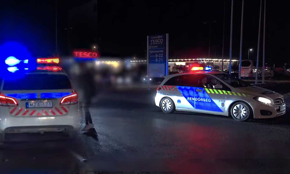 Rendőrségi razzia a Tesco parkolókban, az illegális gyorsulási versenyekre összegyűlt tömeg nem menekülhetett a bírság elől