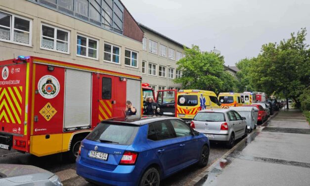 Pánik a budapesti iskolában: szúrós szag miatt ürítenek ki egy soroksári intézményt, többeket kórházba szállítottak
