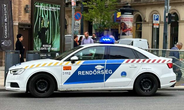 Meg akarta ölni férjét a tanárnő, hogy a nála 30 évvel fiatalabb szeretőjével éljen