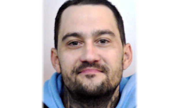 Kétségbeesve keresi családja Bencsics Patrikot, a 32 éves férfi zavart állapotban ment el otthonából egy Opellel, azóta senki semmit nem tud róla