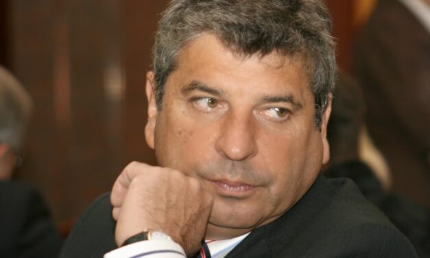 Meghalt Hegedűs László sztárügyvéd, aki többek közt Zalatnay Saroltát és Árpa Attilát is védte