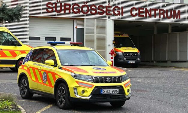 Kiszúrta az ápoló szemét egy beteg a kaposvári kórházban