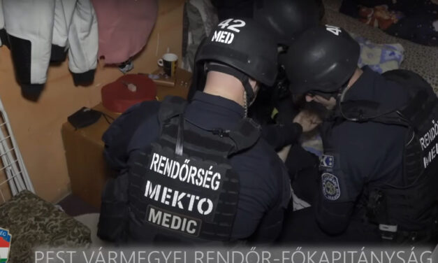 „Most mindenki rájuk haragszik, de nem értem, miért” – megszólalt a fogvatartott kamaszlány megerőszakolásával gyanúsított bagi férfi anyja