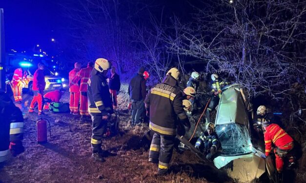 „Hármas gyilkosságért kellene bíróság elé állítani” – bedrogozva versenyzett a zsámbéki táncosok halálát okozó sofőr, a túlélő még mindig súlyos állapotban van