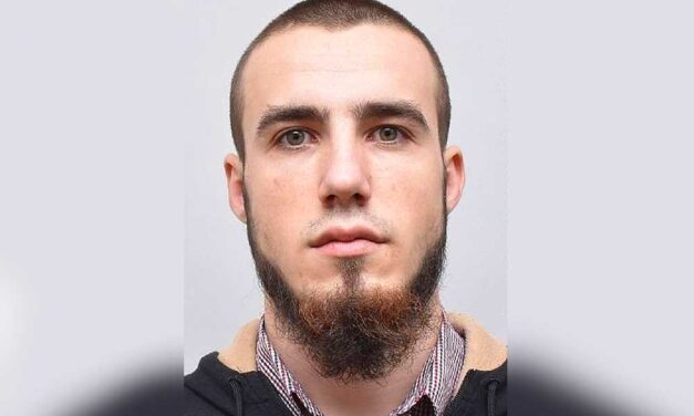 Ez a férfi az audis ámokfutó, 7 ember sérülésével járó balesetet okozott Budapesten, aztán elmenekült, most kiadták ellene a körözést