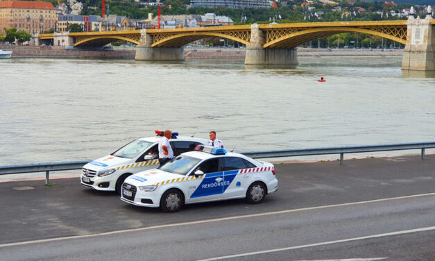 Két gyalogost gázolt el a Budapest 5. kerület rendőrkapitánya