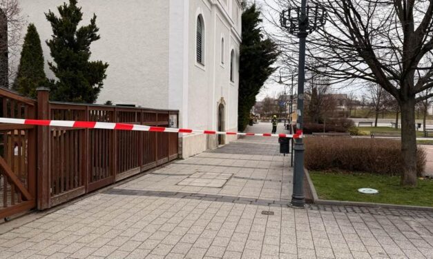 Lőszereket és kézigránátokat találtak a Gödöllői Református Líceum építkezésén: azonnal kiürítették az iskolát