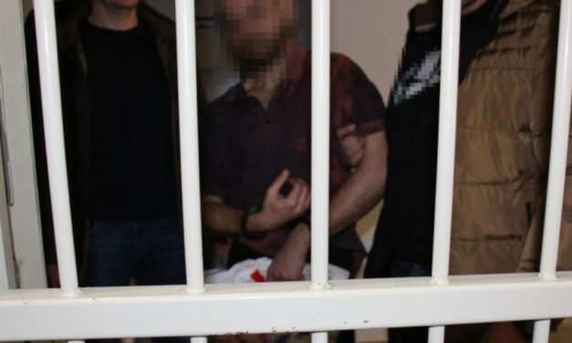 Encsencsi rém: vakságára hivatkozva szabadulna a börtönből a kettős gyilkossággal vádolt, kábítószerfüggő M. Krisztofer