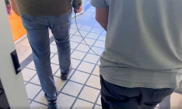 Halálos kínzás Csobádon: 10 órán keresztül haldoklott az idős asszony, miközben fia a testnyílásait vegyszerekkel kenegette, a lába közé pedig egy égő gyertyát tett