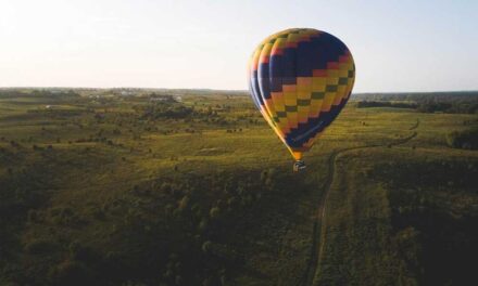 Hogyan hat az időjárás a hőlégballonos élményekre?