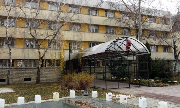 Botrány a budapesti javítóintézetben: letartóztatták az igazgatót és élettársát, szörnyű dolgokat műveltek a lakókkal