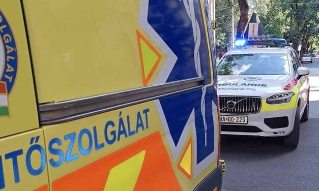 Gázolás Budapesten: saját házuk udvarán ütötte el férjét egy idős asszony, a mentők többször újraélesztették a nyugdíjast