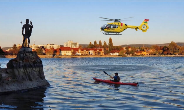 „Most már az égi vizeken kajakozz és sárkányhajózz tovább” – kajakozás közben rosszul lett és meghalt a tatai Öreg-tóban Ráczpali István